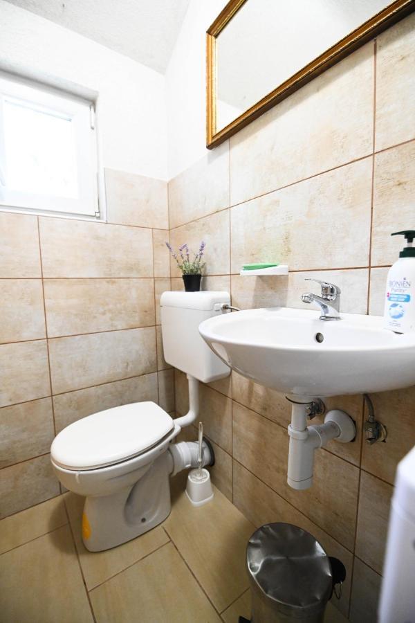 Holiday Home Donji Lepuri Lisicici Esterno foto