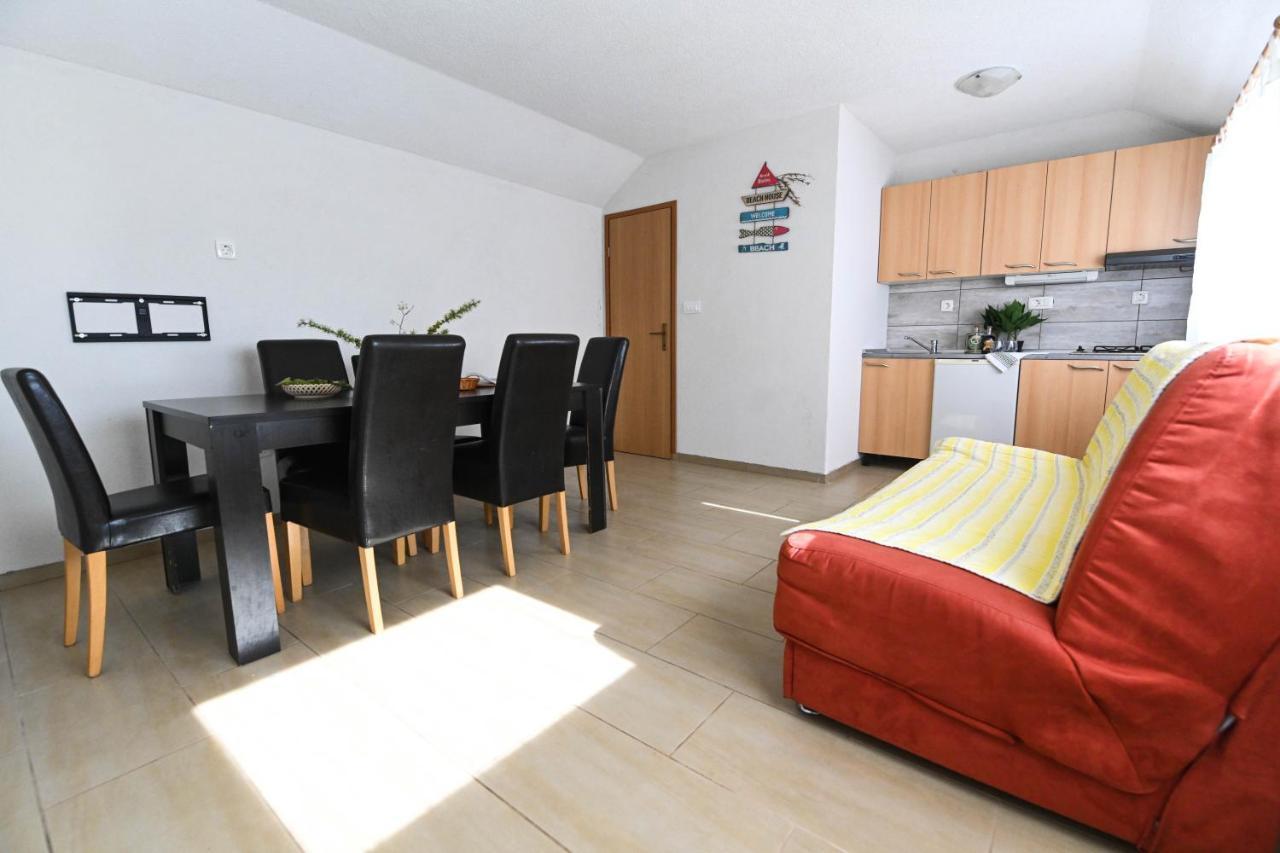 Holiday Home Donji Lepuri Lisicici Esterno foto
