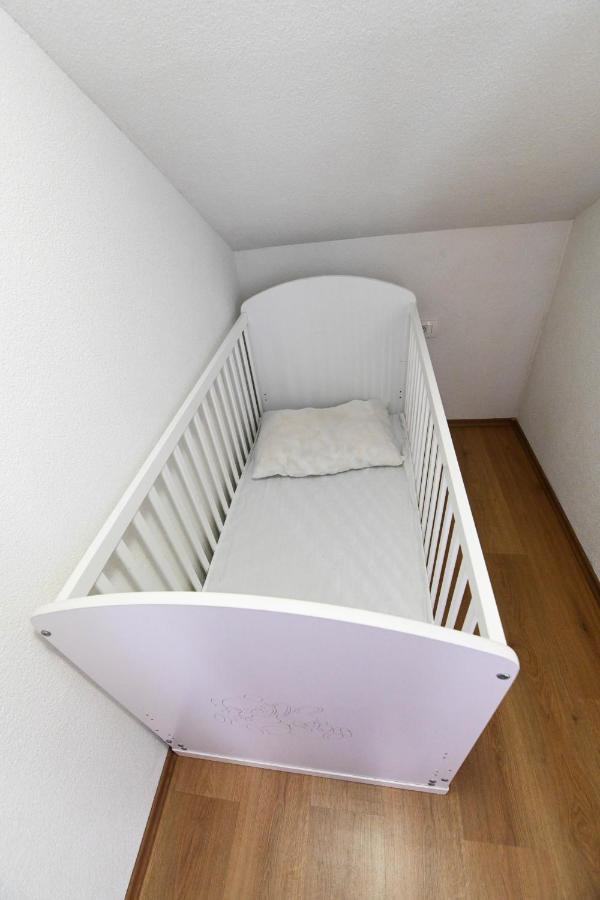 Holiday Home Donji Lepuri Lisicici Esterno foto