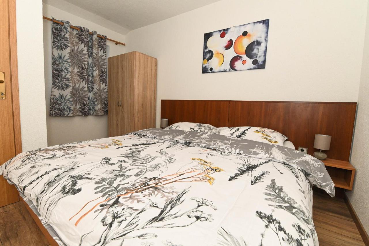 Holiday Home Donji Lepuri Lisicici Esterno foto